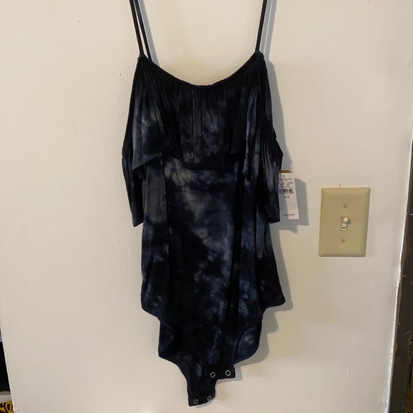 Size M. NTW bodysuit. - Picture 1 of 3